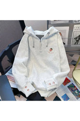 Sweat à capuche demi-zip brodé de fraises d'automne